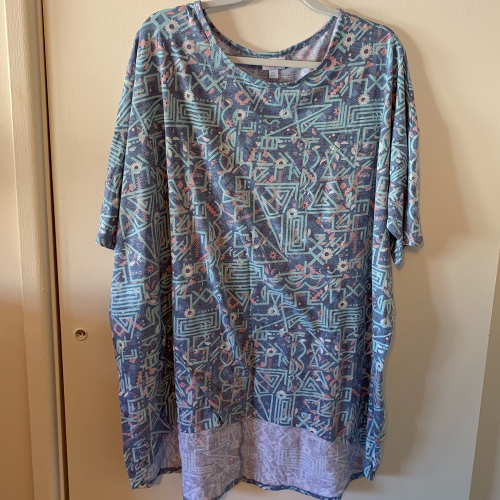 LuLaRoe T-Shirt